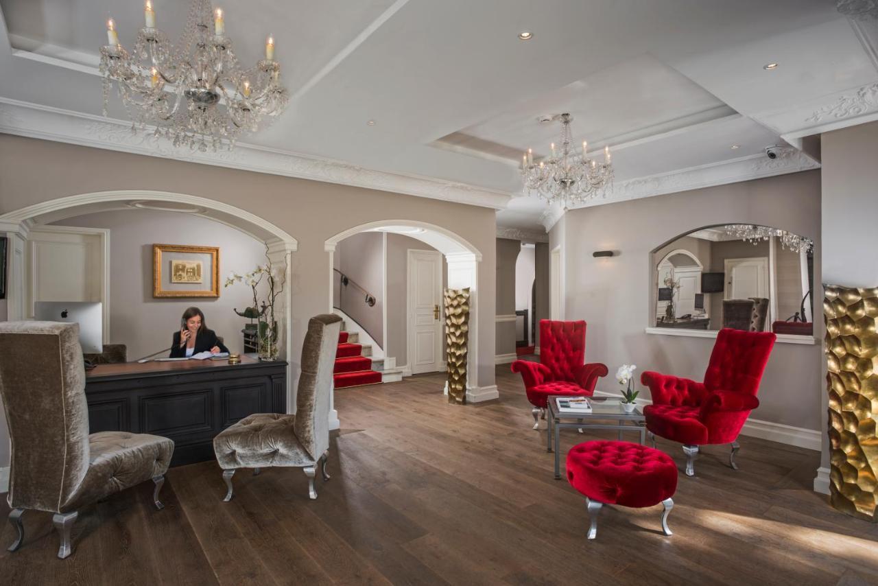 Hotel Chateau De La Tour คานส์ ภายนอก รูปภาพ
